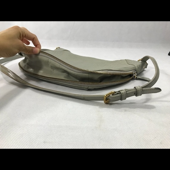 Marc by Marc Jacobs Washed Up Lamb Leather Messenger Bag Read - Picture 8 of 14